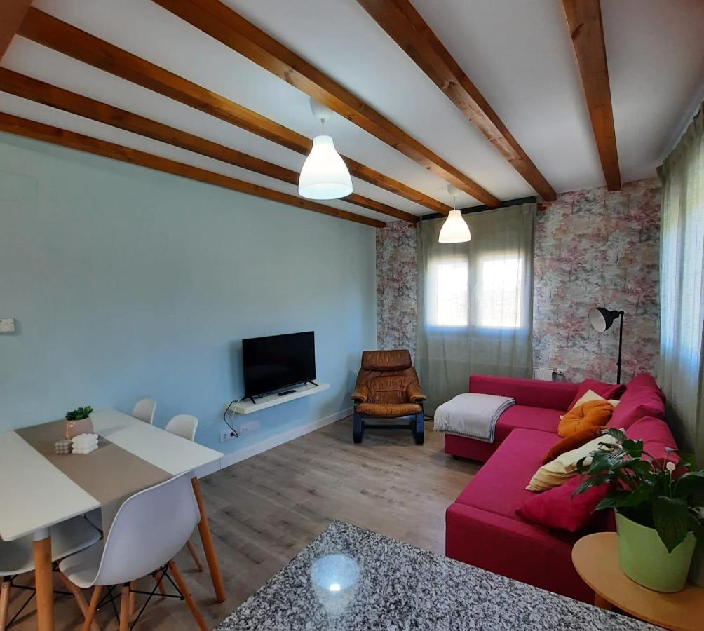 Preciosos Apartamentos A 15 Minutos De Comillas Periedo Екстериор снимка