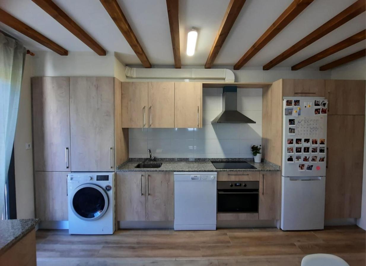 Preciosos Apartamentos A 15 Minutos De Comillas Periedo Екстериор снимка
